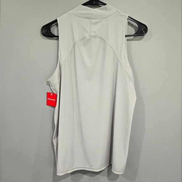 🐢 Spanx Go Lightly Mockneck ribbed tank Size M Cloud Grey - Picture 11 of 11